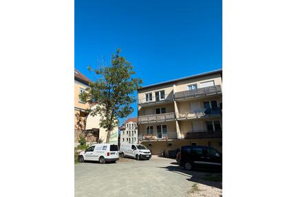 Geräumige 4,5 Zimmer-Wohnung in Gotha mit einladenden Balkon