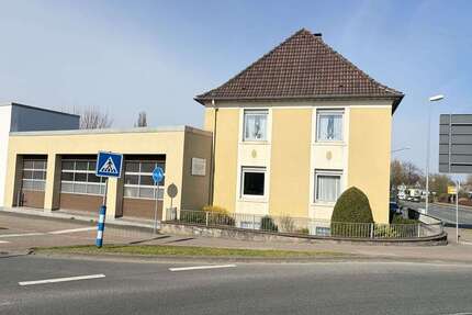 Haus zum Kaufen in Lage 395.000,00 € 210 m²
