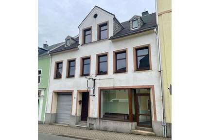 Haus zum Kaufen in Ehrenfriedersdorf 119.000,00 € 144 m²