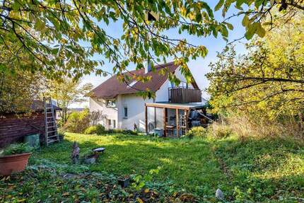Viel Platz für die Familie - Zweifamilienhaus mit Terrasse, Balkon und teilausgebautem UG - Bad Überkingen Unterböhringen