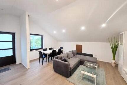 Vermiete möblierte 2 Zimmer Wohnung - Neutraubling