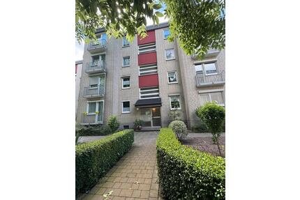 Kapitalanlage ! Gepflegte 3 Zimmer Eigentumswohnung mit Balkon! - Krefeld Gartenstadt