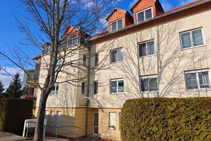 bezugsfreie 2-Raum Wohnung mit Terrasse und TG-Stellplatz - Leipzig Burghausen-Rückmarsdorf