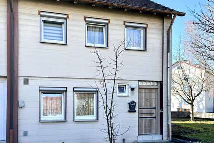 Haus zum Kaufen in Crailsheim 258.000,00 € 74.82 m²