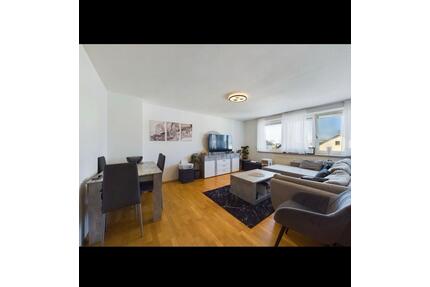 Charmante 2 Zimmer Wohnung mit Balkon in Vöhringen - Senden