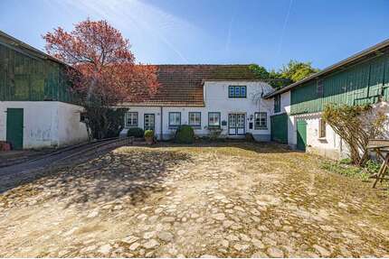 Haus zum Kaufen in Uelsby 299.000,00 € 110 m²