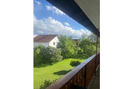 Großzügige 5,5-Zimmer-Wohnung mit Balkon in Eresing - Greifenberg