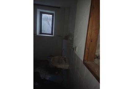 Familie haus - 28.000,00&nbsp;EUR Kaufpreis, ca.&nbsp; 135,00&nbsp;m&sup2; in Bad Lauchstädt (PLZ: 06246)