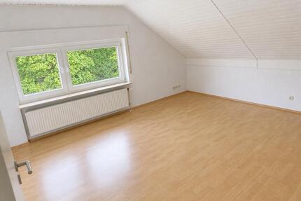 4-Zimmer-Wohnung in ruhiger Lage von Bischofsheim