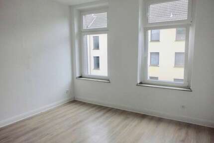 Wohnung zum Mieten in Krefeld 430,00 € 43.73 m²