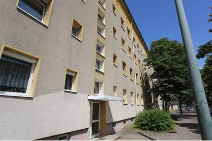 3-RWE im Zentrum - 430,00&nbsp;EUR Kaltmiete, ca.&nbsp; 58,40&nbsp;m&sup2;&nbsp;Wohnfl&auml;che in Dessau-Roßlau (PLZ: 06842) Innenstadt