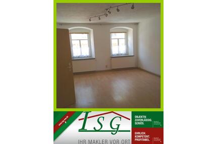 AB 01.06.2026 - 2-Raum Wohnung mit EBK in Nebenstraße - Wanne & Dusche - Mittweida