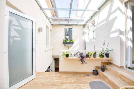 GEDECKELTES BIETERVERFAHREN** Sanierter Familientraum an den Toren Bergheims mit Panoramablick - Heidelberg