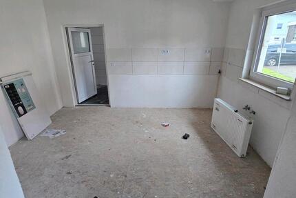 Haus zu vermieten - 1.500,00&nbsp;EUR Kaltmiete, ca.&nbsp; 140,00&nbsp;m&sup2; in Lonsee (PLZ: 89173)