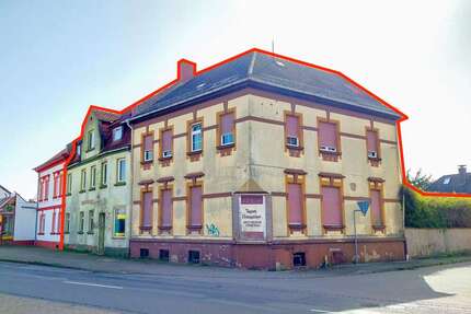 Haus zum Kaufen in Samswegen 150.000,00 € 471 m²