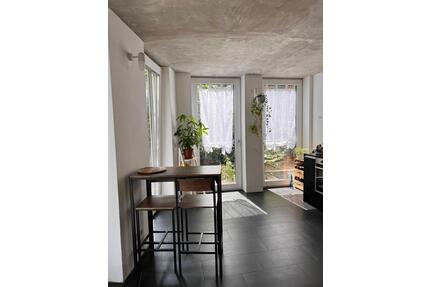 Wohnung in Friedrichshain - 1.800,00&nbsp;EUR Kaltmiete, ca.&nbsp; 80,00&nbsp;m&sup2; in Berlin (PLZ: 10247) Friedrichshain-Kreuzberg