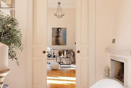 Traumhafte Altbauetage mit historischem Flair und Entwicklungspotenzial in Bestlage - Wiesbaden