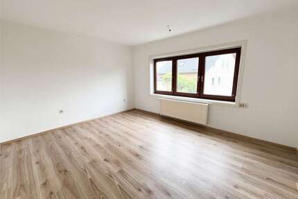 Wohnung zum Mieten in Neustadt bei Coburg 590,00 € 94 m²