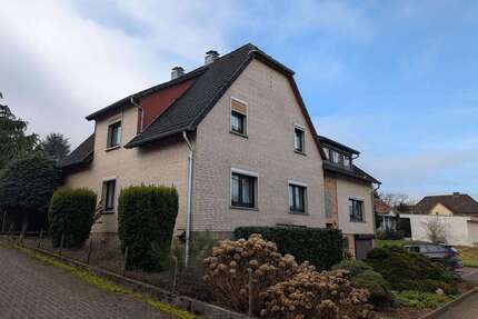 Haus zum Kaufen in Auetal 300.000,00 € 243 m²