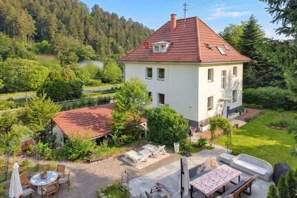 Haus zum Kaufen in Gernsbach Scheuern 1.290.000,00 € 272 m² - Gernsbach / Scheuern