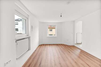 Wohnung zum Kaufen in Stuttgart 199.000,00 € 40.8 m²