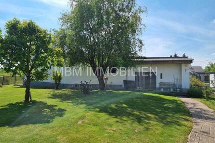 Traumhafter Bungalow in idyllischer Lage von Großerkmannsdorf - Radeberg