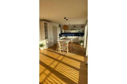 Wohnung zum Mieten in Offenbach am Main 2.695,00 € 154 m²