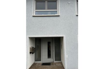 BüroPraxisPhysioWohnung 4 Zimmer - Marktheidenfeld