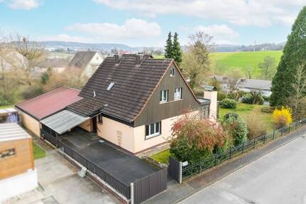 Ihr neues Zuhause: Familienhaus mit großem Garten und Poolpotenzial - Hafenlohr