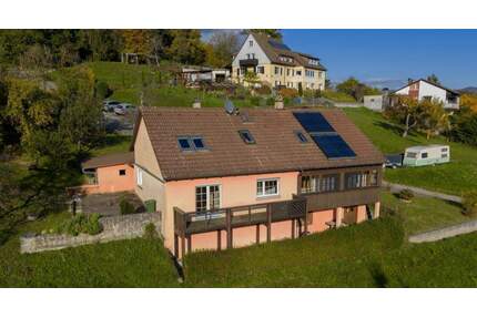 Toplage mit Traumaussicht auf Stühlingen - Einmaliges EFH mit Einliegerwohnung, Garten und Garage