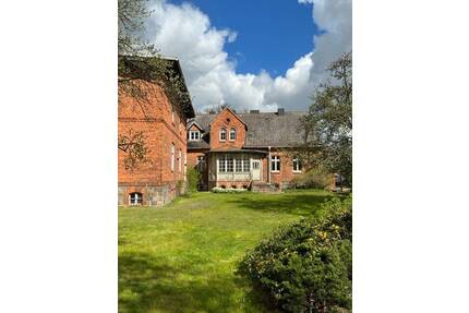 Ehemalige Kaiserliche Försterei, tolles Landhaus mit Stallungen und Wirtschaftsfläche, Teilbar - Erweiterbar - Gardelegen Jävenitz