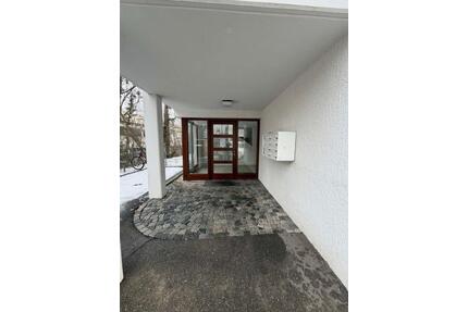 3-Zimmer Erdgeschosswohnung in Kirchheim unter Teck - Dettingen unter Teck