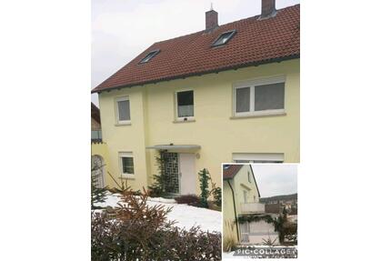 Schöne helle 3 Zimmer Wohnung in Dittelbrunn