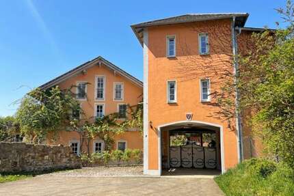 Haus zum Kaufen in Grattersdorf 2.770.000,00 € 466 m²