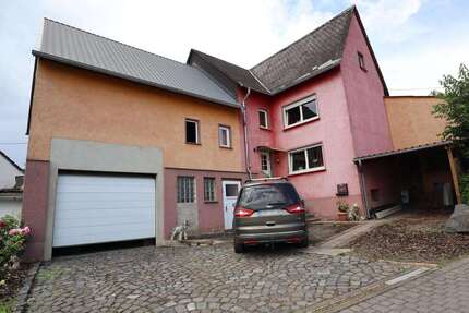 Haus zum Kaufen in Lieg 129.000,00 € 130 m²