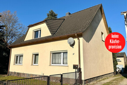 HORN IMMOBILIEN ++ großzügiges Einfamilienhaus mit Nebengelass in Heinrichsruh bei Torgelow