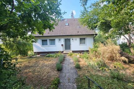 Geräumiges 1-2 Familienhaus in schöner Wohnlage von Fürnsal - Dornhan
