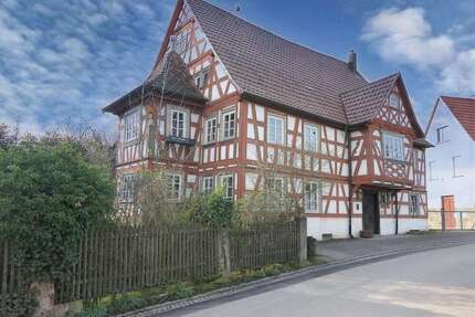 Haus zum Kaufen in Obersulm 499.000,00 € 341 m²