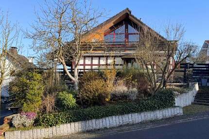 Haus zum Kaufen in Unkel 498.000,00 € 179 m²