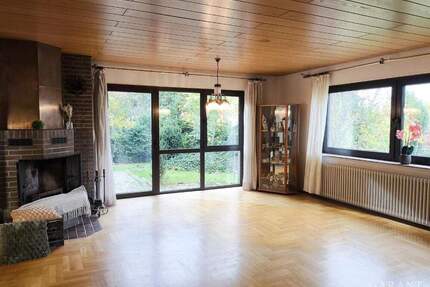 Großzügiges Einfamilienhaus mit Kamin, Garten und Potenzial - ideal für Handwerker! - Kirchberg an der Murr