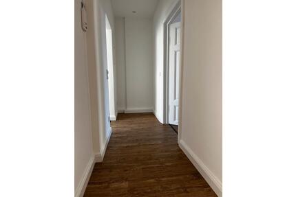 helle Wohnung mit Balkon Altbau Zweiraumwohnung in Magdeburg 55qm