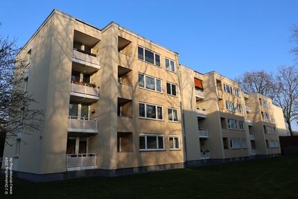 ** SINGLE-WOHNUNG ** Moderne 1-Zimmer-Wohnung m. Südloggia - Duisburg Essenberg