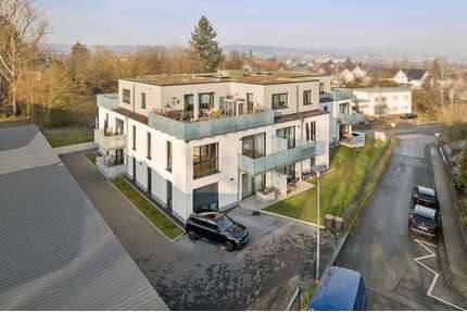 Wohnung zum Kaufen in Solms 289.000,00 € 76.97 m²