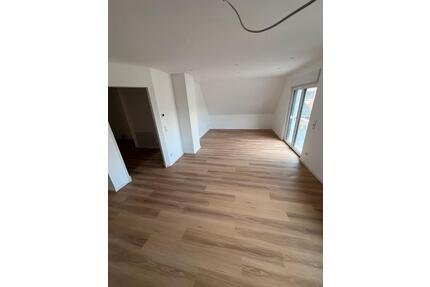 Wohnung 4 ZKB Erstbezug nach Sanierung - Bürstadt