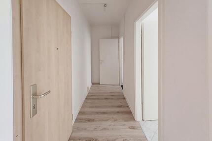 Jetzt einziehen und 750 € Gutschein* kassieren! 1-Raum-Wohn(t)raum für Dich! 35 m² zum Wohlfühlen! - Neuhausen/Erzgebirge
