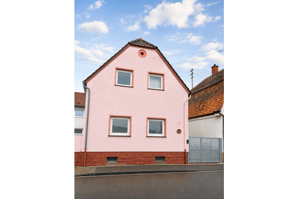 Haus zum Kaufen in Ludwigshafen am Rhein 350.000,00 € 163.84 m²