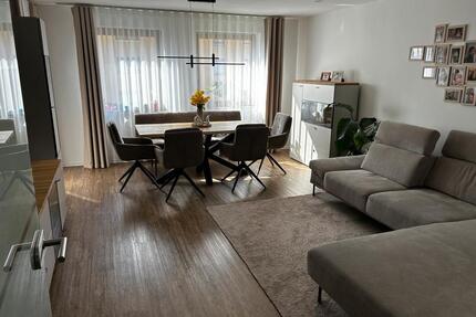 Eigentumswohnung ohne Makler 4-Zimmer EBK Balkon Stellplatz - Gochsheim