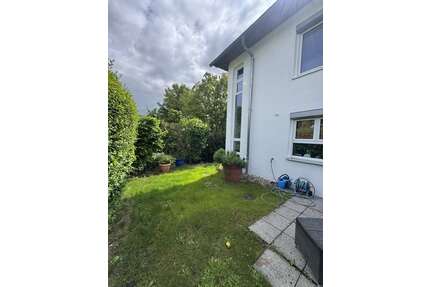 Haus zum Kaufen in Böblingen 695.000,00 € 124.33 m²