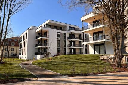 NEUBAU NÄHE RBL STADION mit 5-Zimmern 70m² WOHNEN 2 x TERRASSEN BLICK in den AUENWALD KAMIN 2 x TG-SP - Leipzig Leutzsch