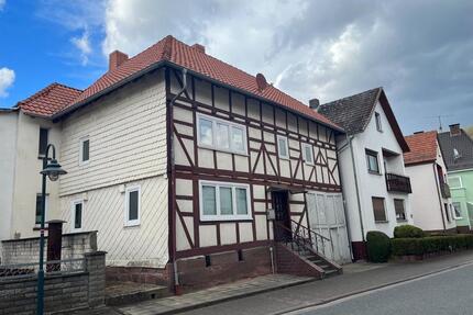 Zweifamilienhaus in WildeckObersuhl